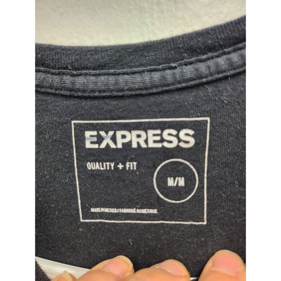 Express Mens NYC USA Graphic T-Shirt Medium Black Short Sleeve Grunge Streetwear - Picture 3 of 9
